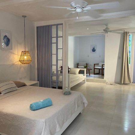 Cabinas Selvin Y Blanca Puerto Viejo de Talamanca エクステリア 写真
