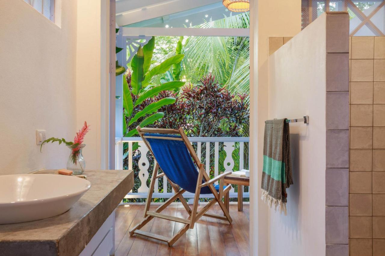 Cabinas Selvin Y Blanca Puerto Viejo de Talamanca エクステリア 写真
